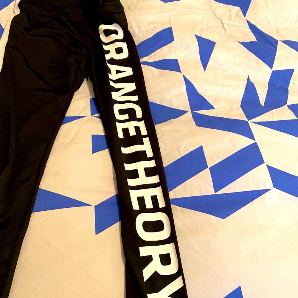 Orange Theory running tights